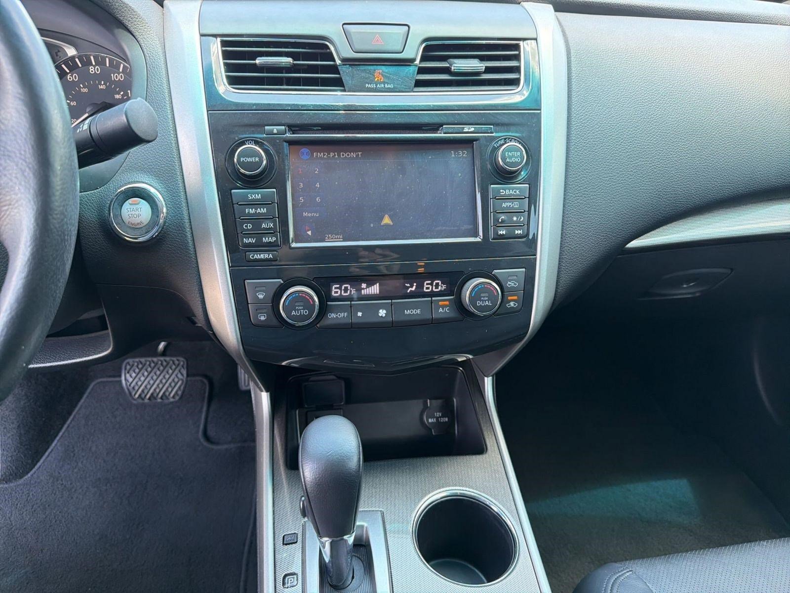 Used 2015 Nissan Altima 2.5 SL w/ Technology Package FWD image 26