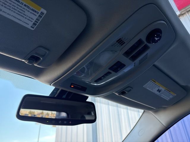 Used 2011 GMC Terrain SLT image 19