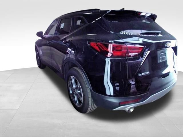 Used 2024 Chevrolet Blazer LT w/ Convenience Package image 2