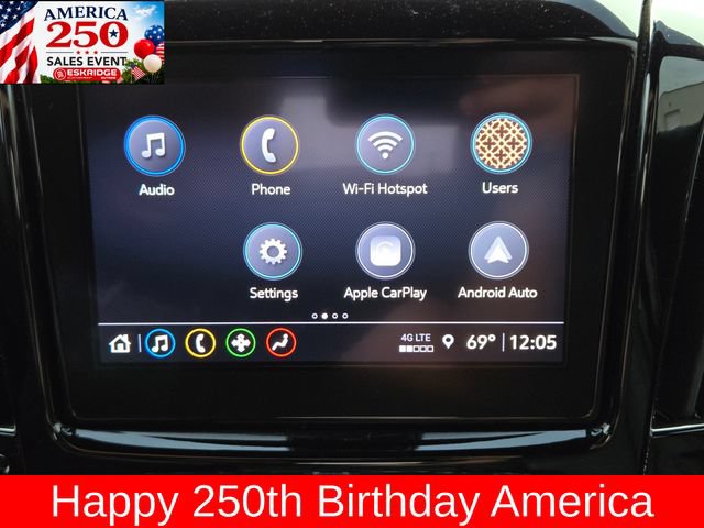Used 2023 Chevrolet Traverse LT w/ Rear Camera Mirror Package AWD/4WD image 18