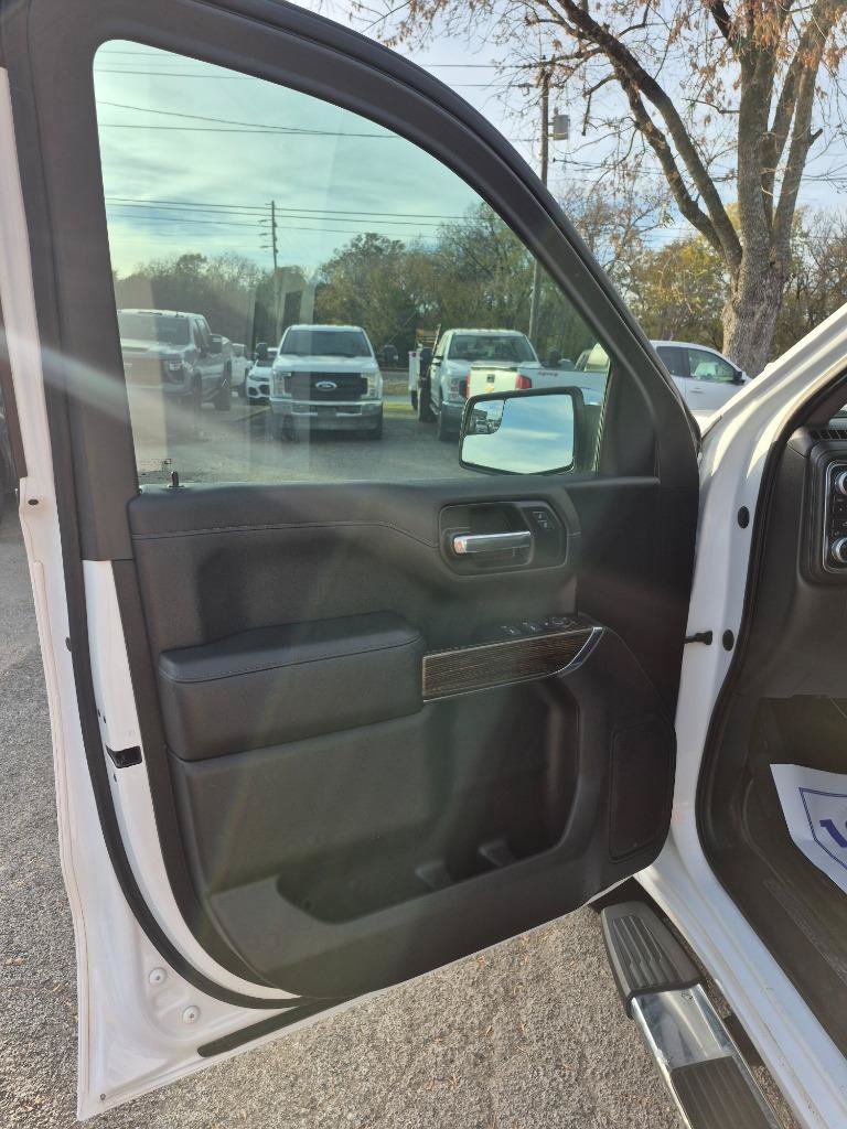 Used 2019 GMC Sierra 1500 SLE w/ SLE Value Package AWD/4WD image 10