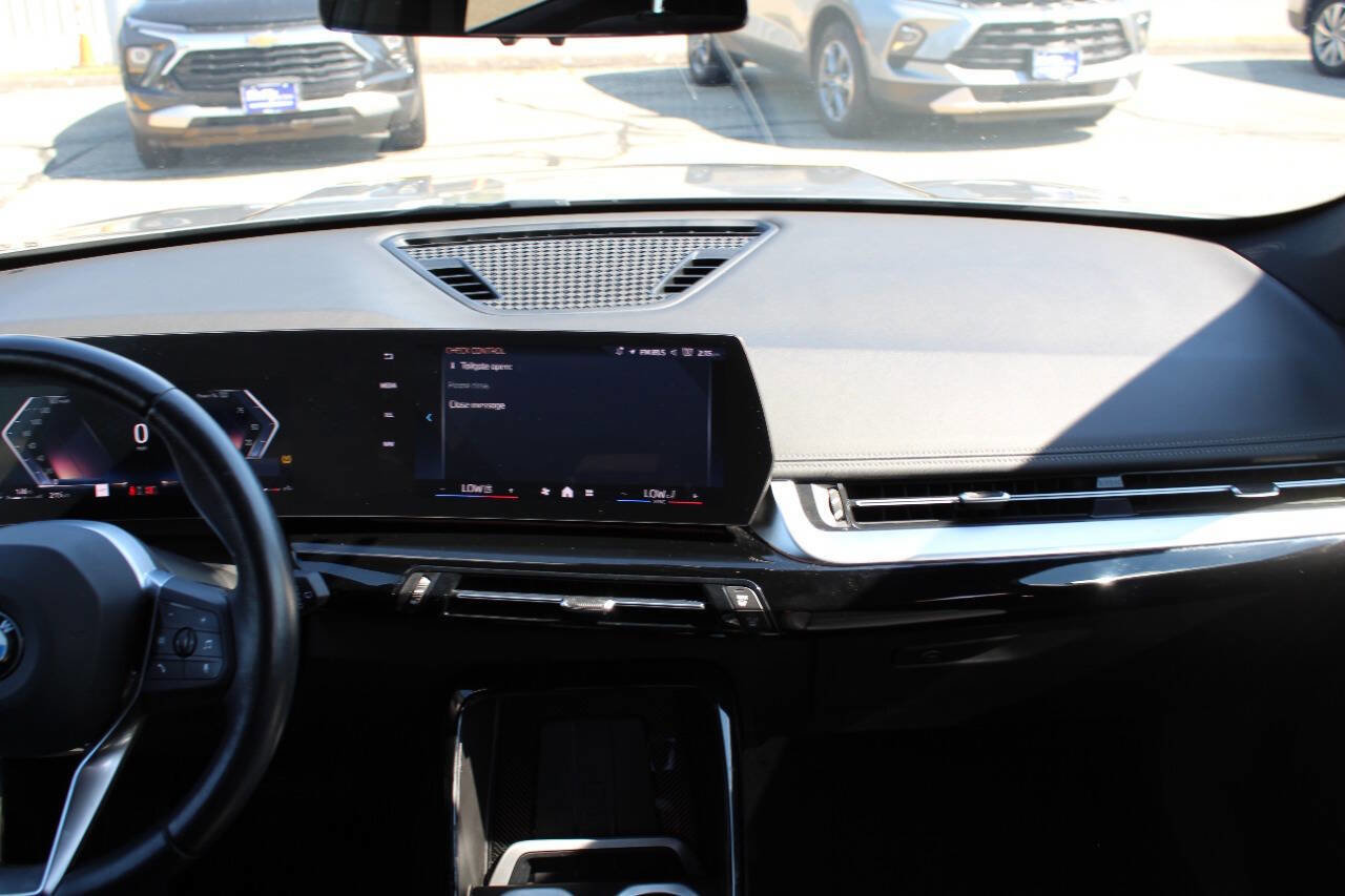 Used 2024 BMW X1 xDrive28i image 11