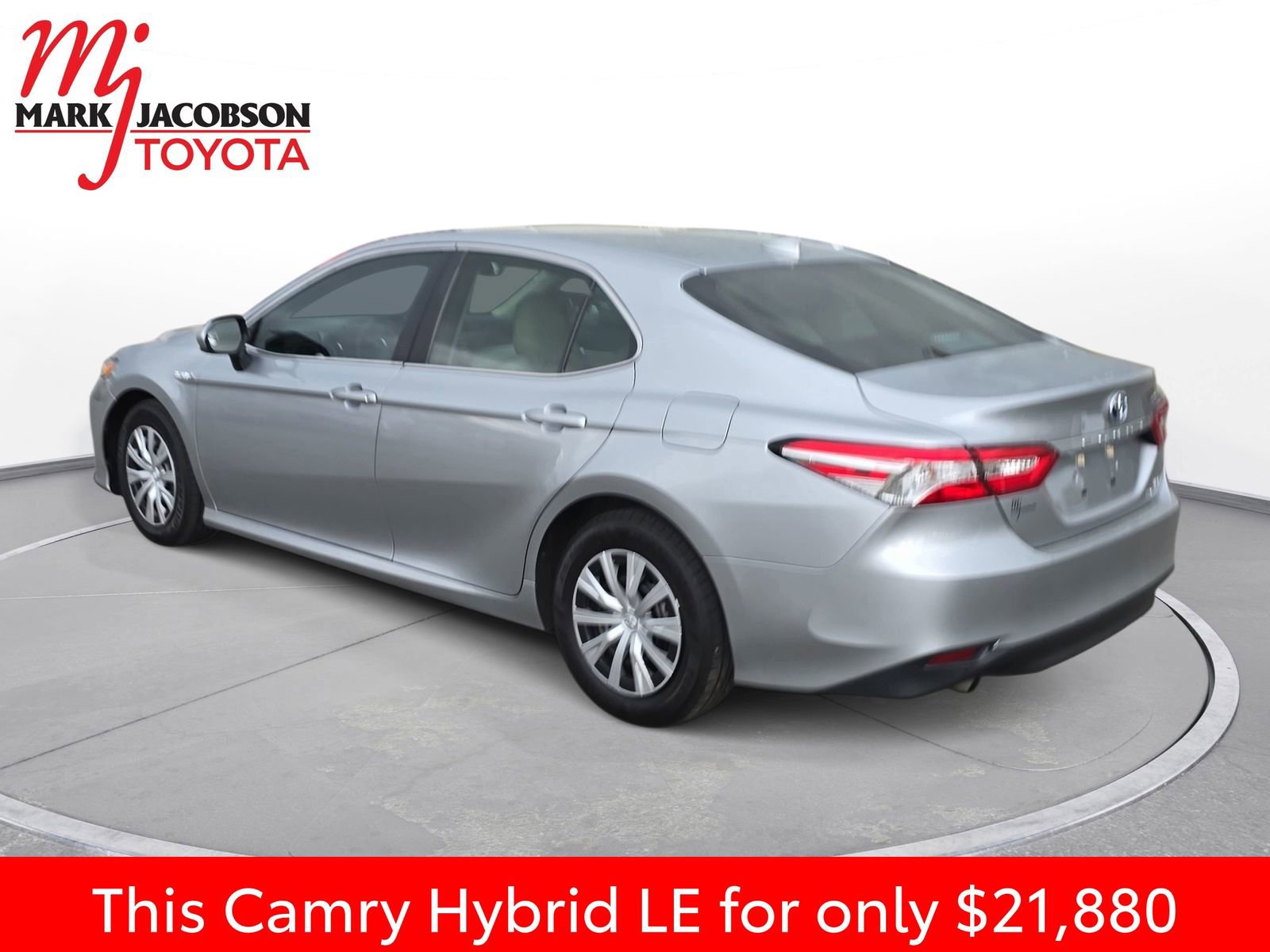 Used 2020 Toyota Camry LE image 13