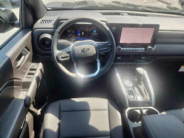 New 2026 Chevrolet Colorado Trail Boss w/ Midnight Edition AWD/4WD image 7