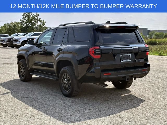 Used 2025 Toyota 4Runner SR5 AWD/4WD image 3