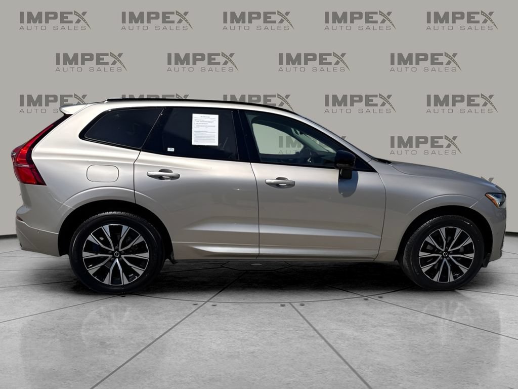 Used 2024 Volvo XC60 B5 Plus w/ Protection Package Premier AWD/4WD image 6