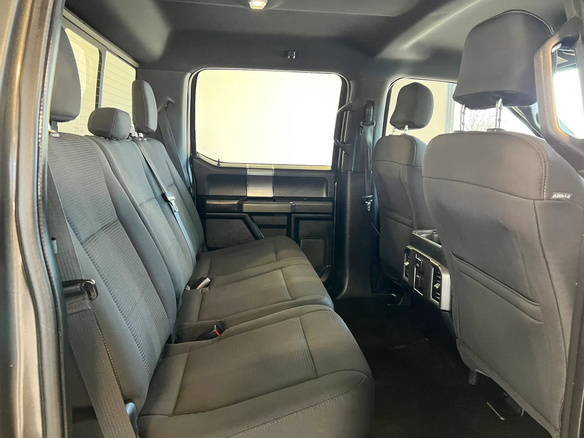 Used 2015 Ford F150 XLT w/ Equipment Group 302A Luxury AWD/4WD image 26