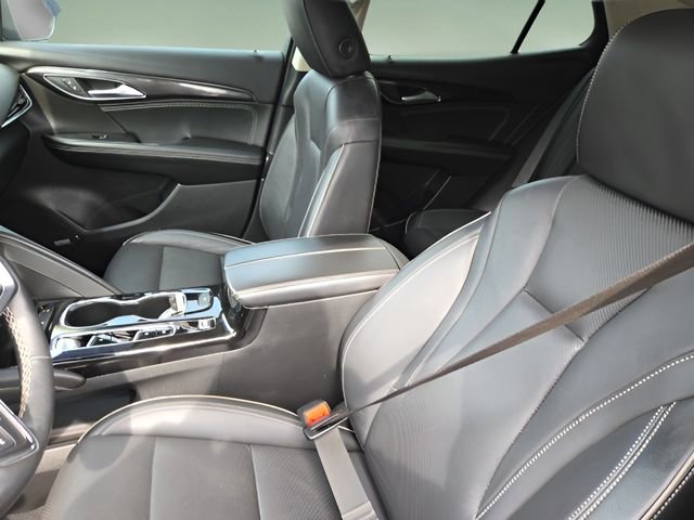 Used 2021 Buick Envision Essence w/ Technology Package I image 13