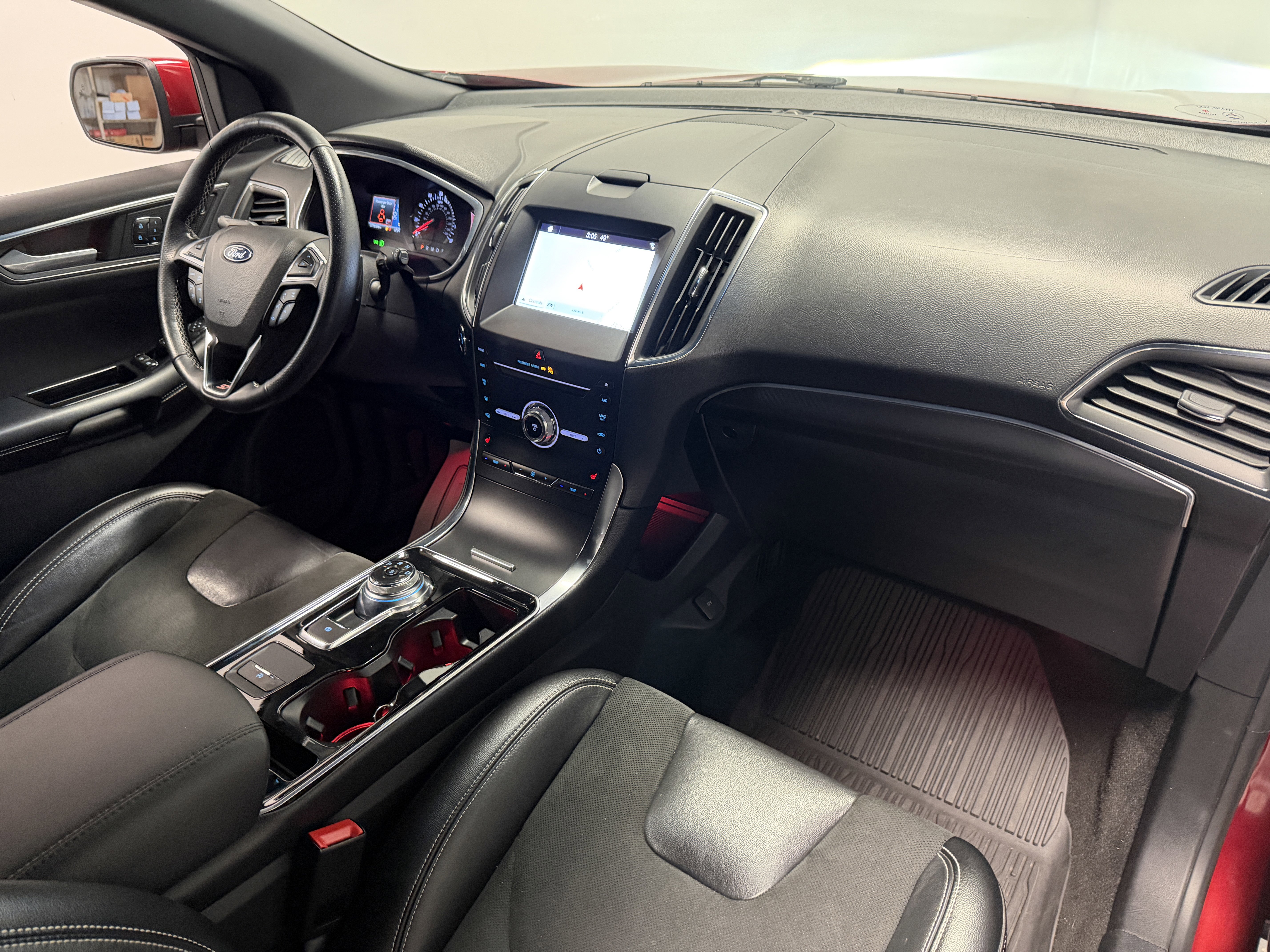 Used 2023 Ford Edge SEL w/ Convenience Package image 22