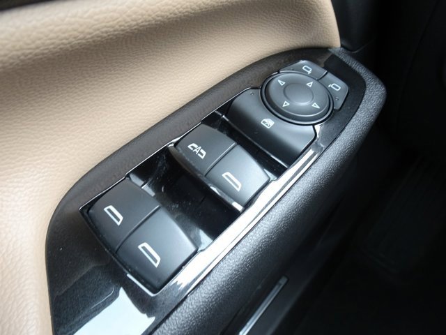 Certified 2024 Chevrolet Equinox Premier image 24