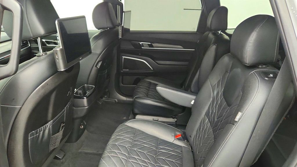 Used 2023 Kia Telluride SX X-Line image 21