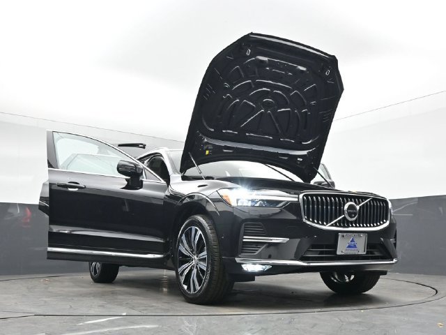 Used 2023 Volvo XC60 B5 Plus w/ Climate Package AWD/4WD image 53
