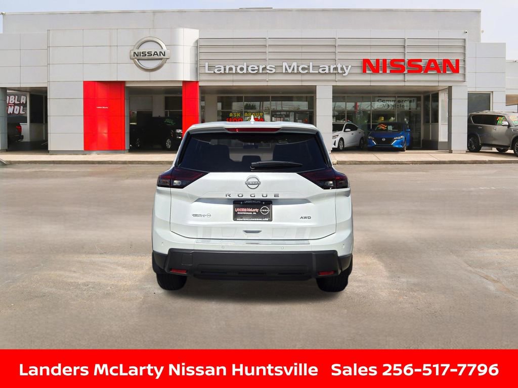 Used 2025 Nissan Rogue SV AWD/4WD image 5