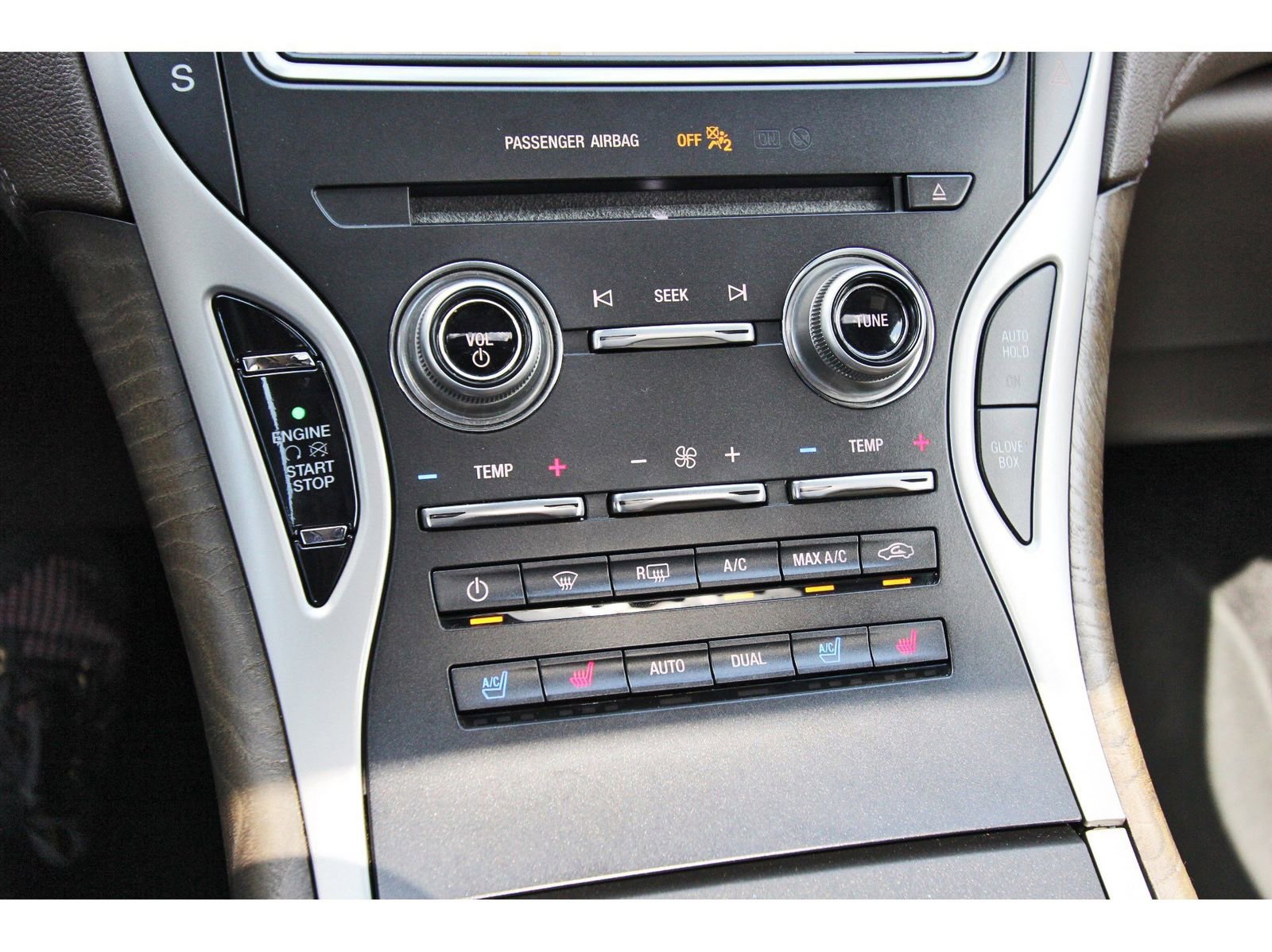 Used 2017 Lincoln MKX Reserve w/ Lincoln MKX Climate Package image 27