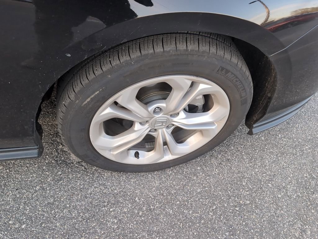Used 2025 Honda Accord LX image 8