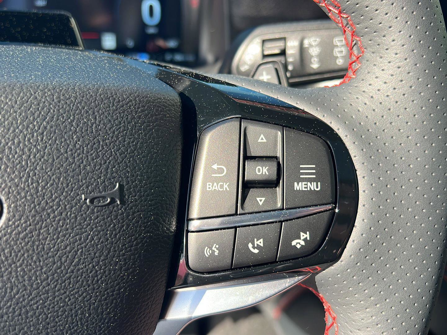 Used 2025 Ford Explorer ST w/ Sun And Sound Package image 22