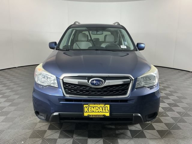 Used 2014 Subaru Forester 2.5i Premium AWD/4WD image 2