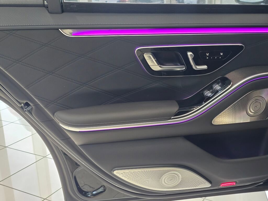 New 2026 Mercedes-Benz S 63 AMG S image 18