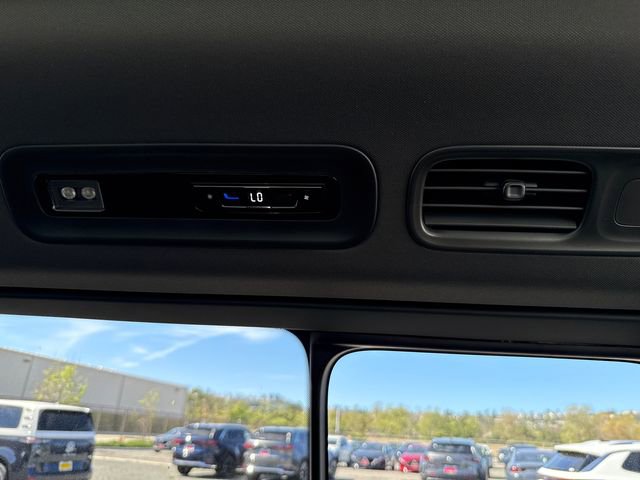 New 2025 Volkswagen ID. Buzz Pro S Plus image 38