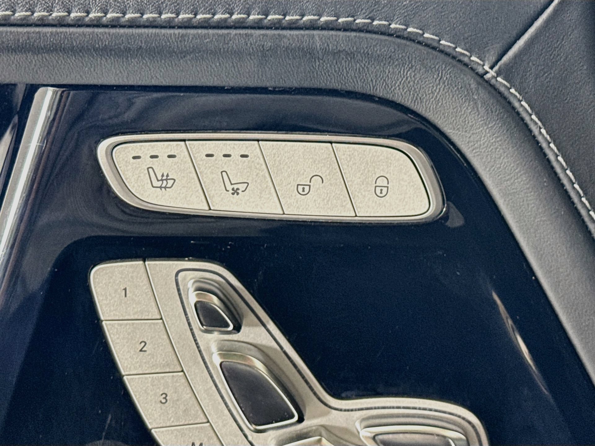 Certified 2019 Mercedes-Benz G 550 image 22