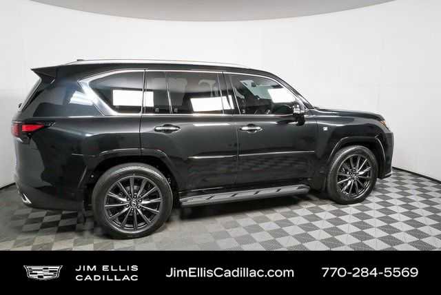 Used 2025 Lexus LX 700h F Sport AWD/4WD image 2