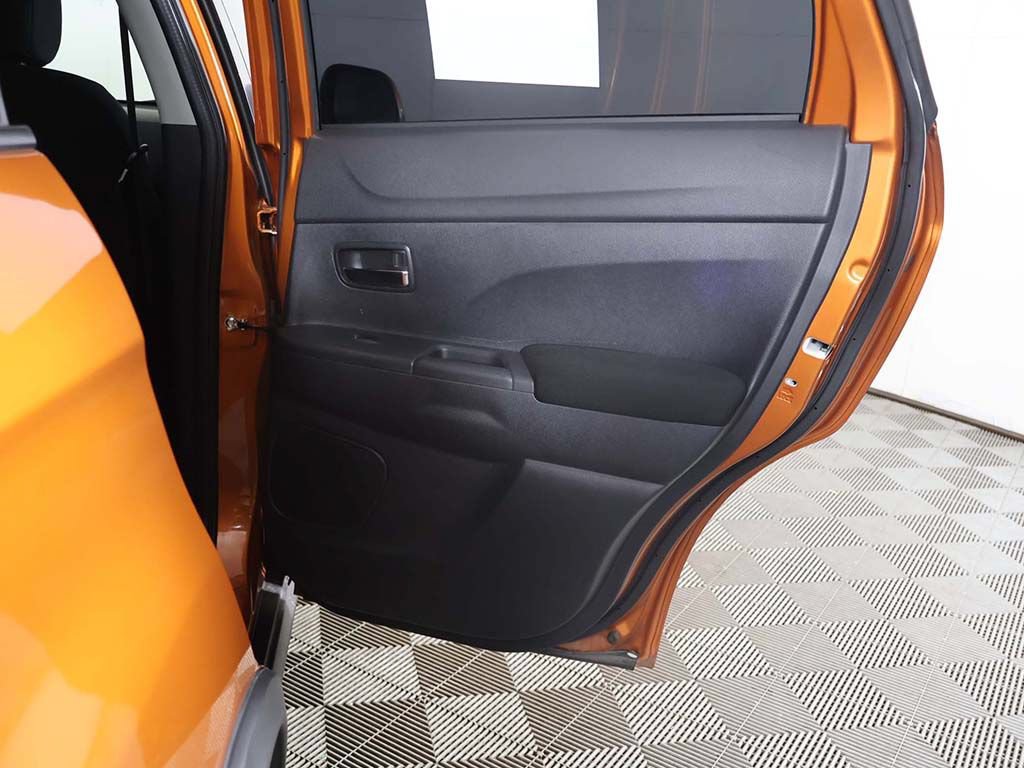 Used 2024 Mitsubishi Outlander Sport ES AWD/4WD image 23