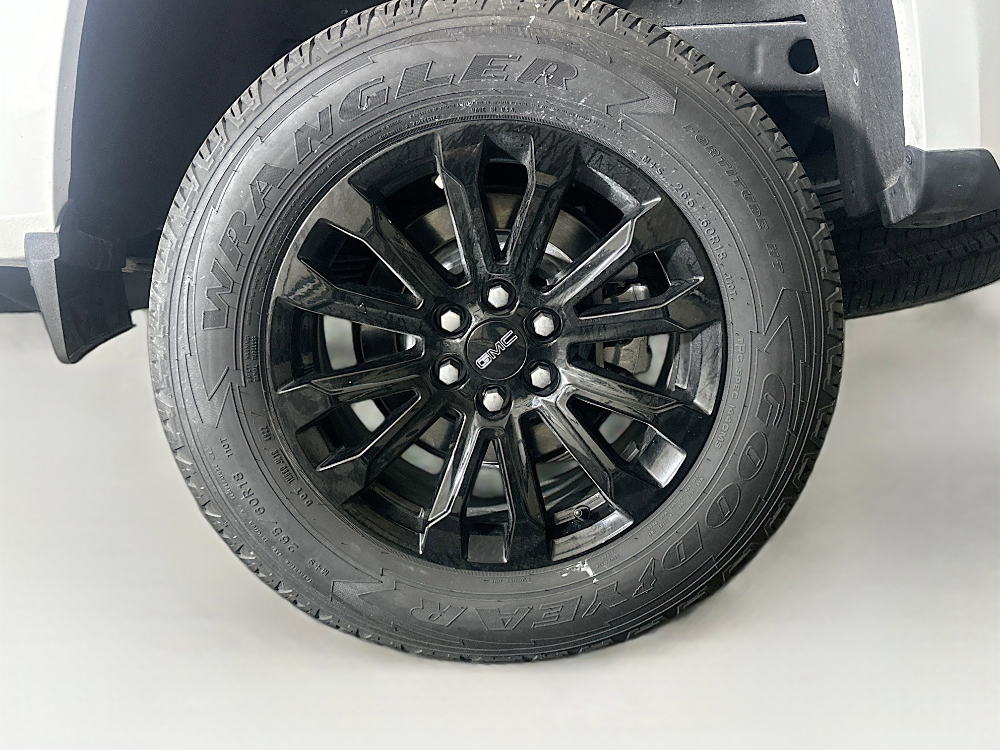 Used 2022 GMC Canyon Elevation w/ Trailering Package image 11