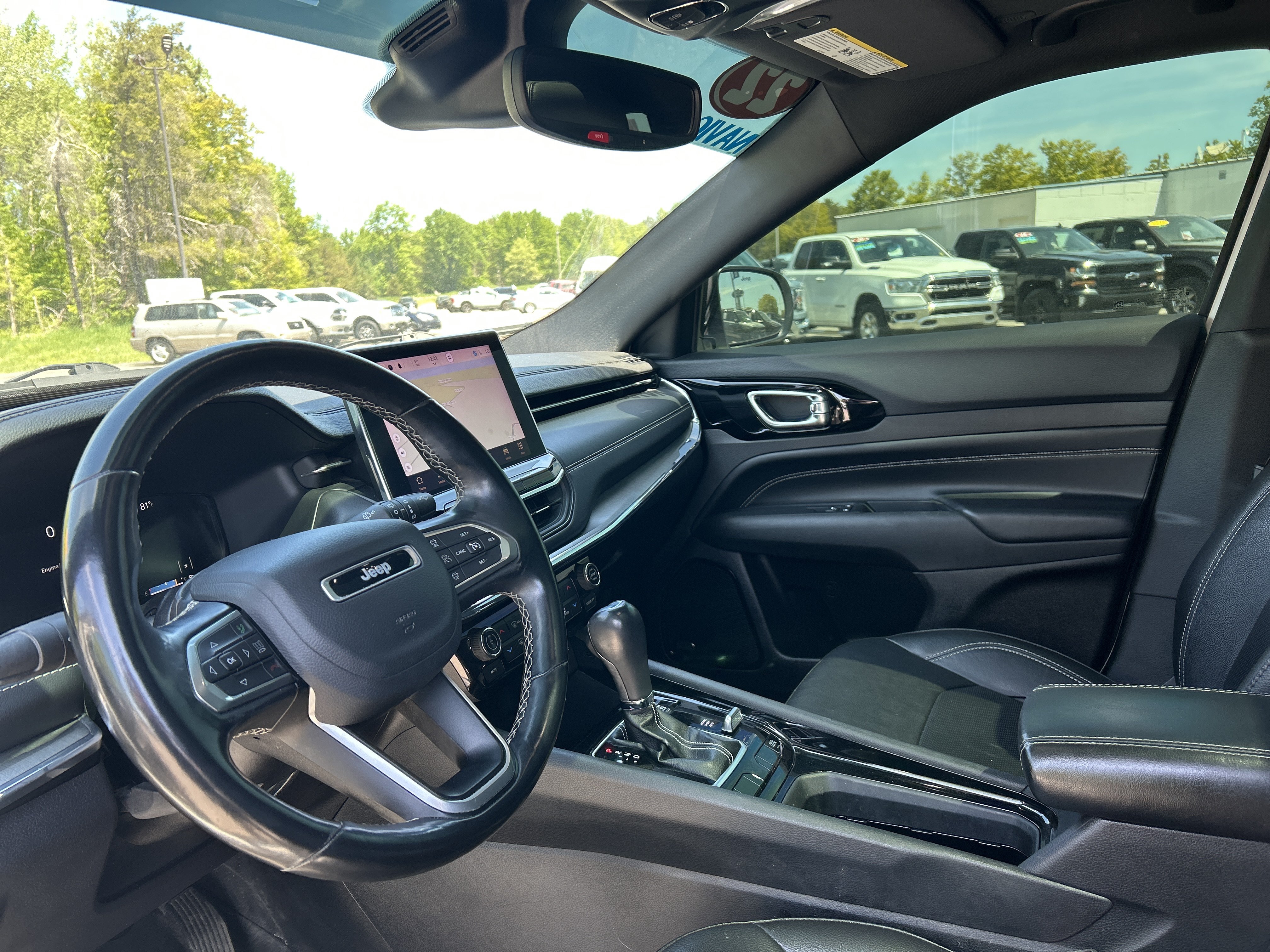 Used 2022 Jeep Compass High Altitude AWD/4WD image 12