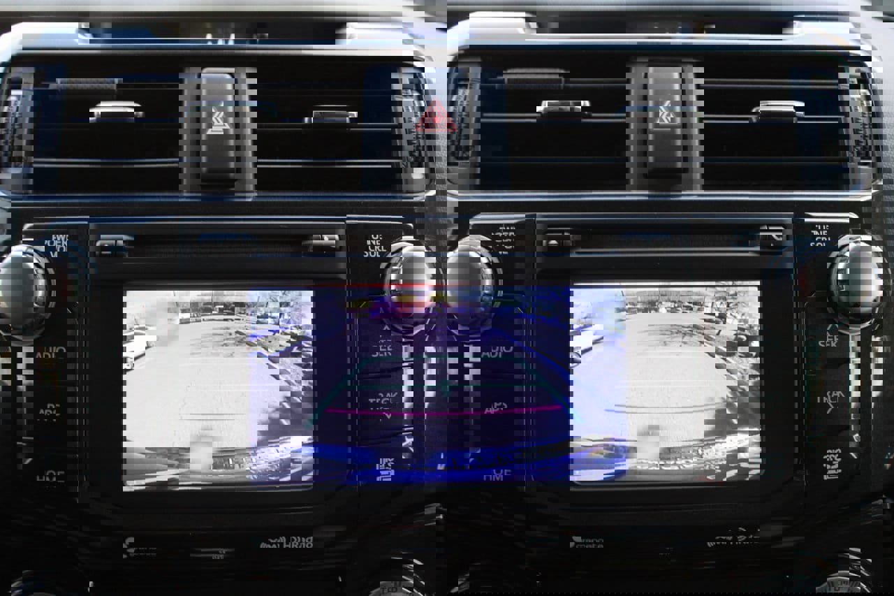 Used 2019 Toyota 4Runner TRD Off-Road Premium image 18