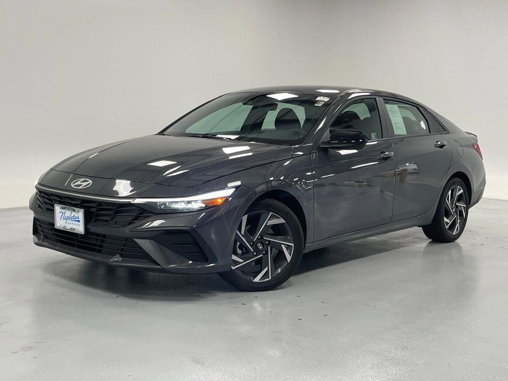 Certified 2025 Hyundai Elantra SEL