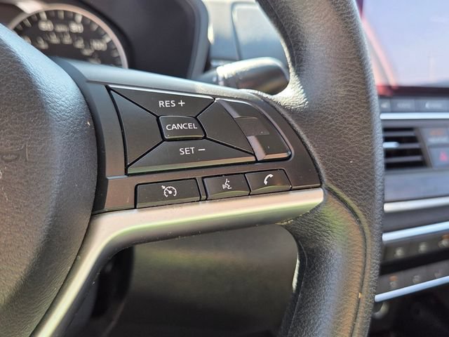 Used 2024 Nissan Altima 2.5 SV FWD image 22