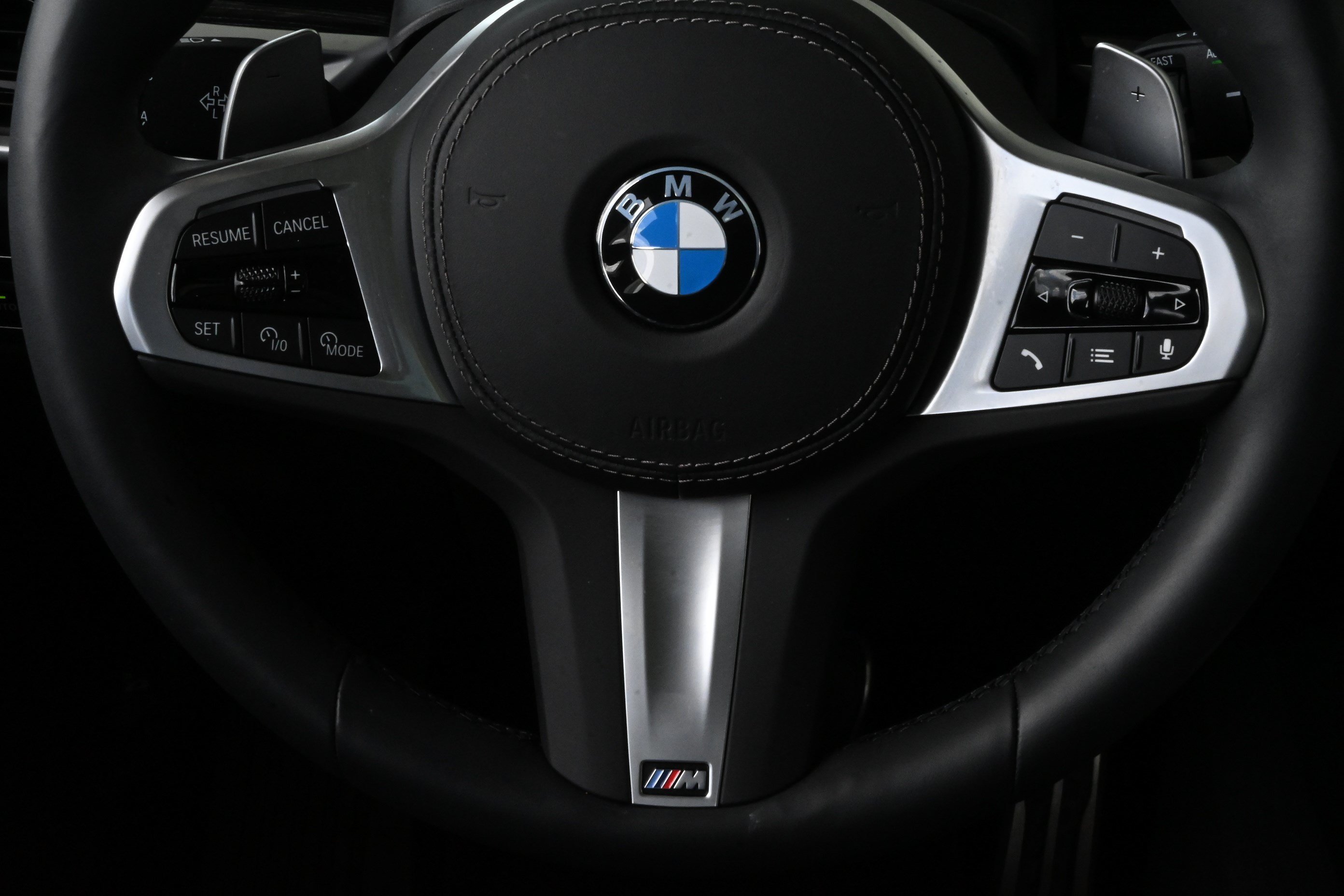 Used 2026 BMW X7 xDrive40i w/ M Sport Package AWD/4WD image 30
