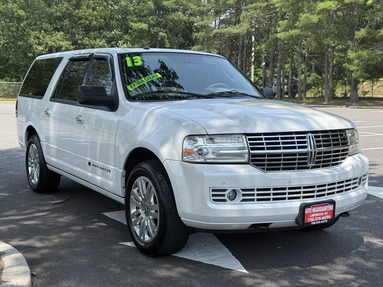 Used 2013 Lincoln Navigator L 2WD w/ HD Trailer Tow Pkg image 3