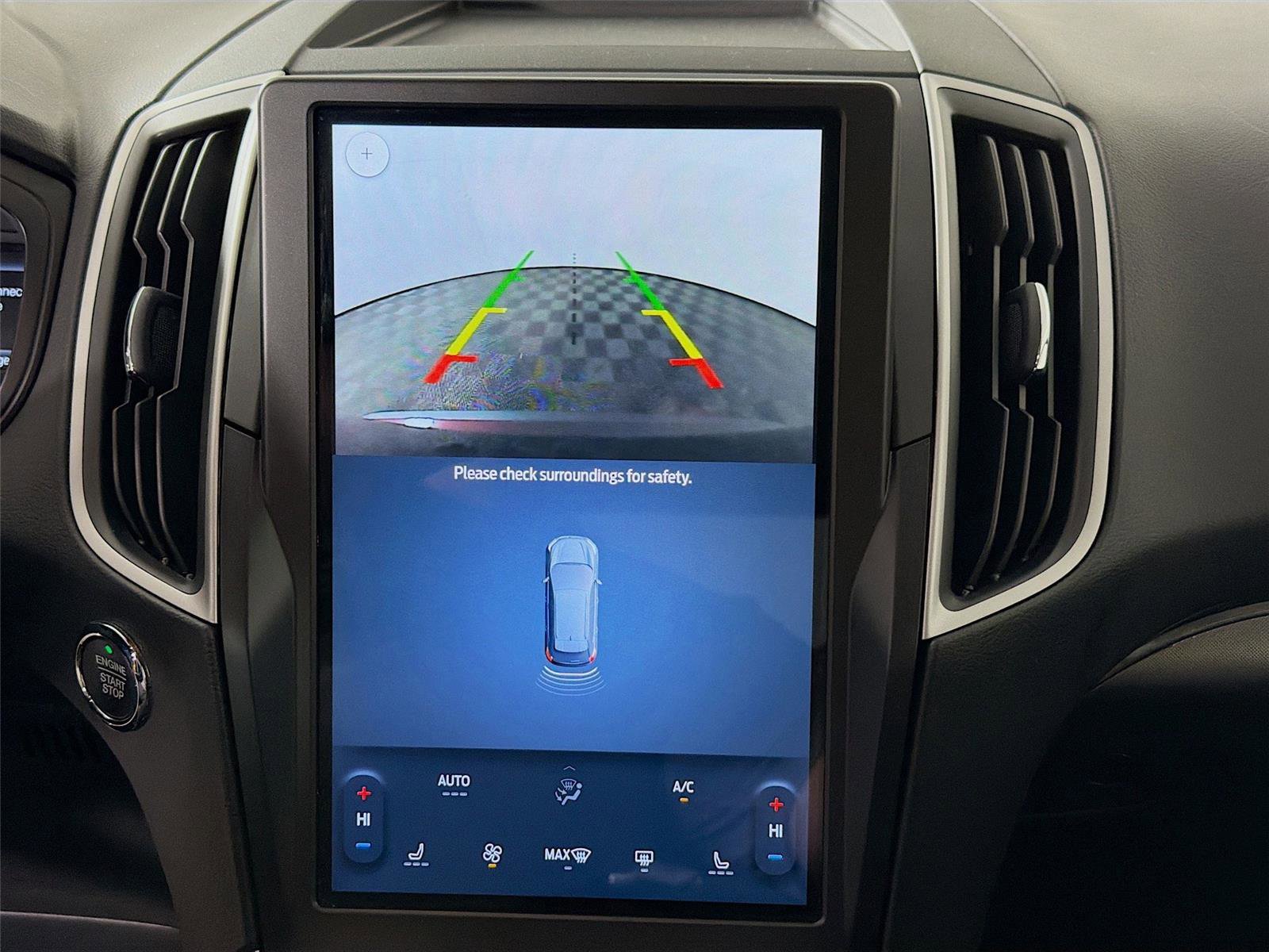 Used 2022 Ford Edge SEL AWD/4WD image 15