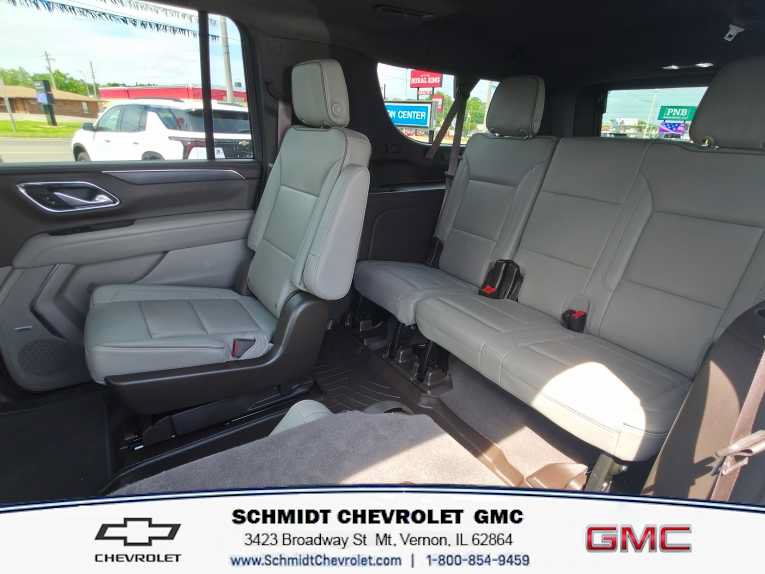 Used 2022 GMC Yukon XL SLT w/ SLT Premium Package AWD/4WD image 12