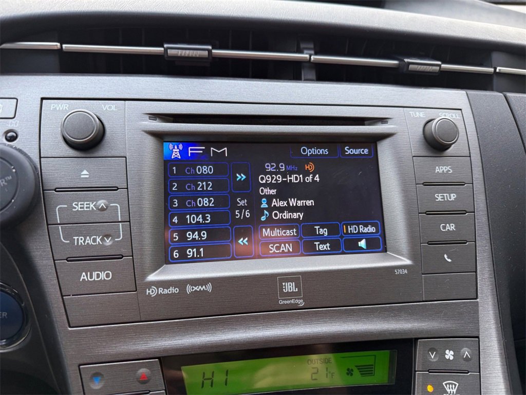 Used 2014 Toyota Prius Four image 17