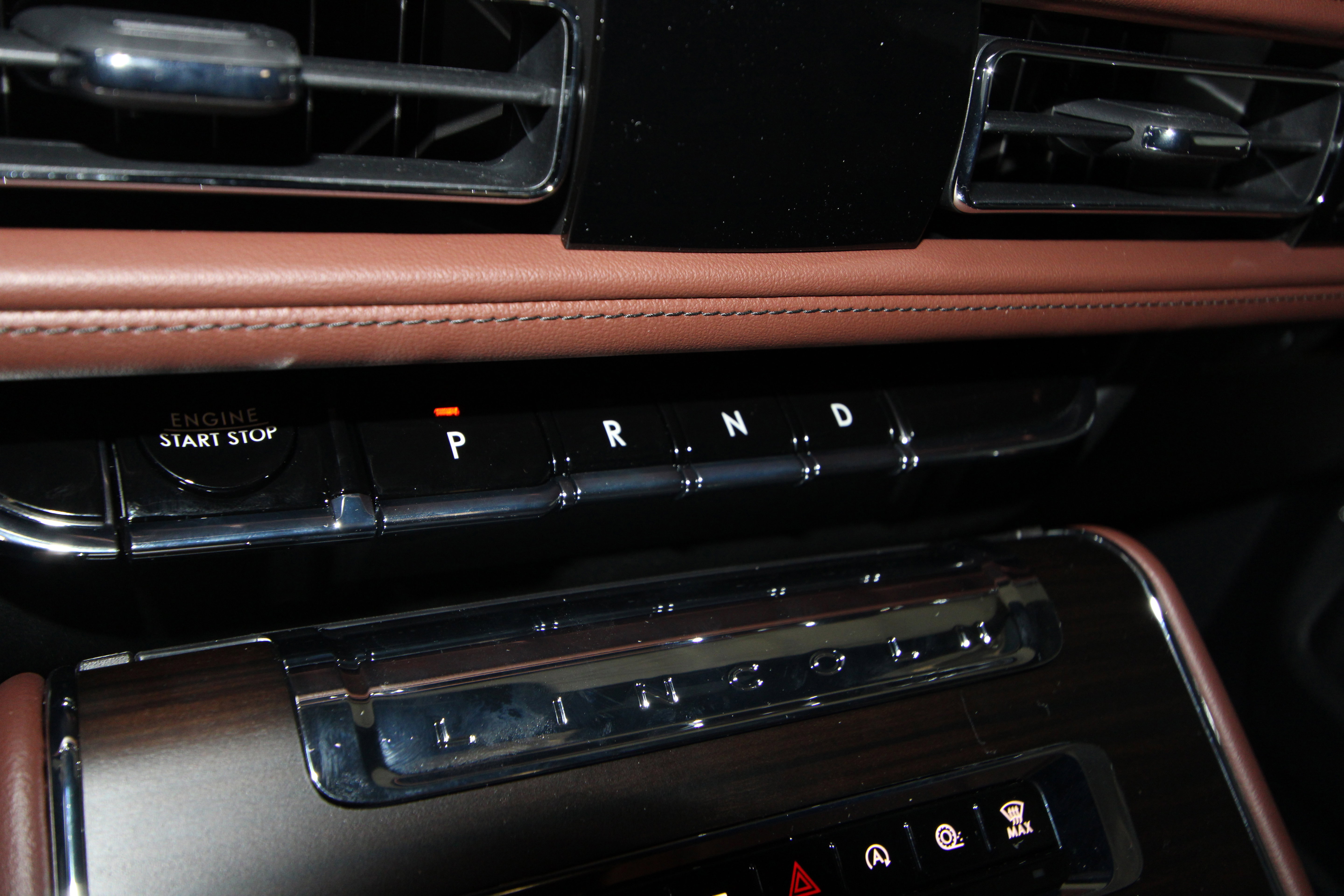 New 2026 Lincoln Aviator Reserve image 16