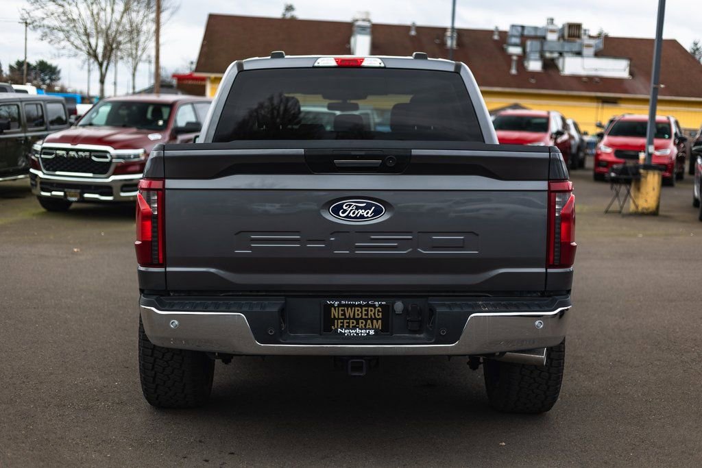 Used 2024 Ford F150 XLT AWD/4WD image 11
