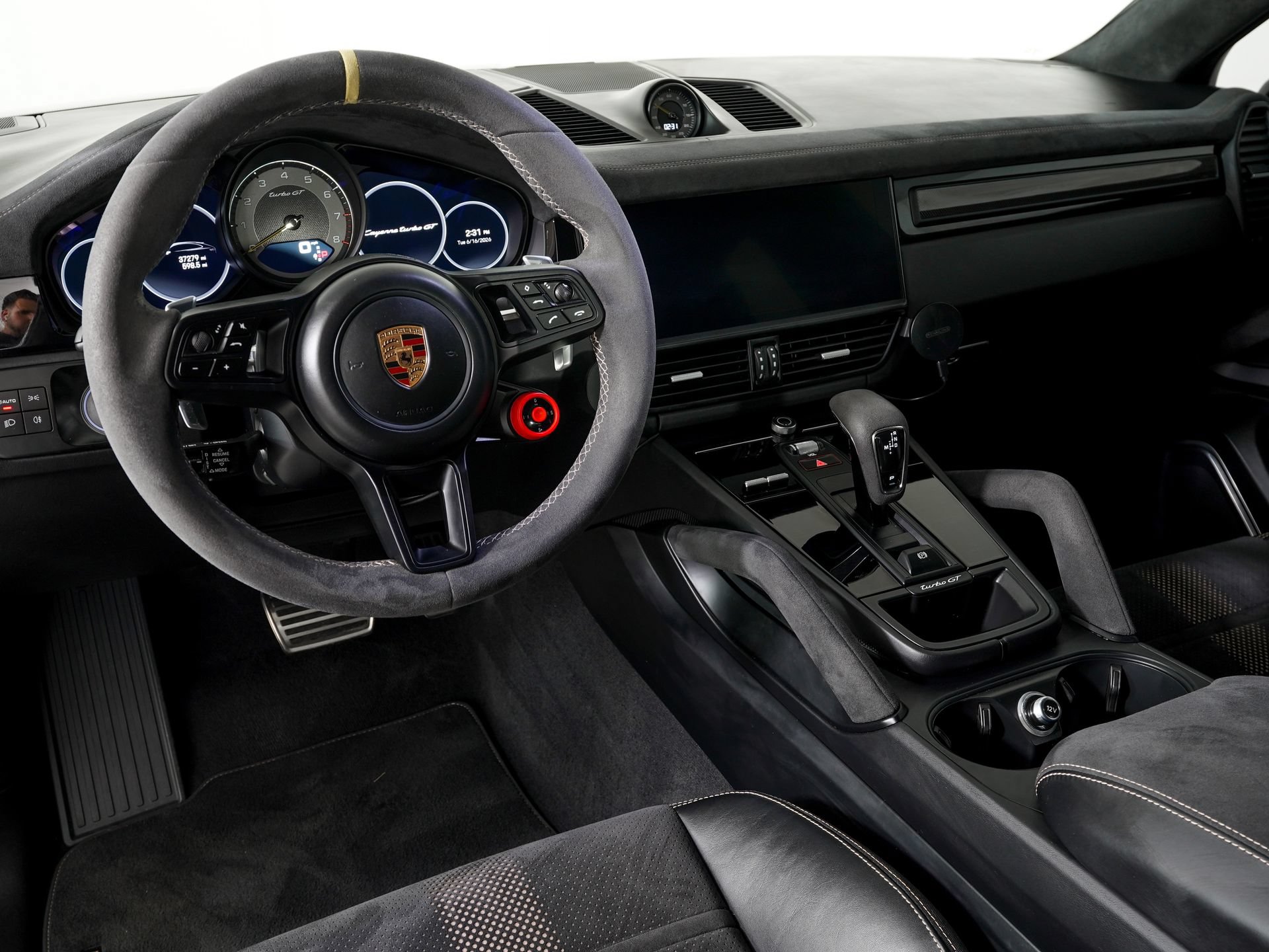 Used 2023 Porsche Cayenne Turbo GT AWD/4WD image 15