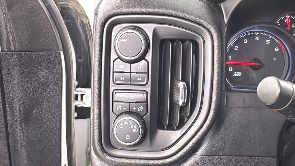 Used 2021 Chevrolet Silverado 1500 W/T w/ WT Value Package image 31