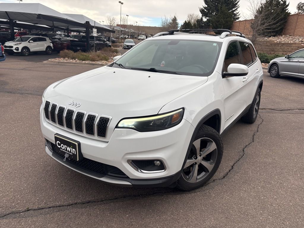 Used 2019 Jeep Cherokee Limited AWD/4WD image 3