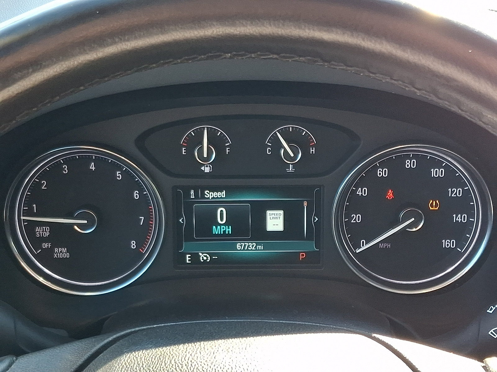 Used 2018 Buick Enclave Essence AWD/4WD image 23