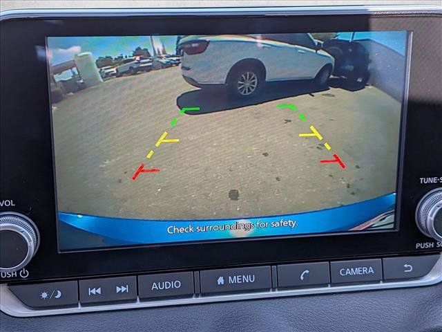 Used 2022 Nissan Sentra SV FWD image 13
