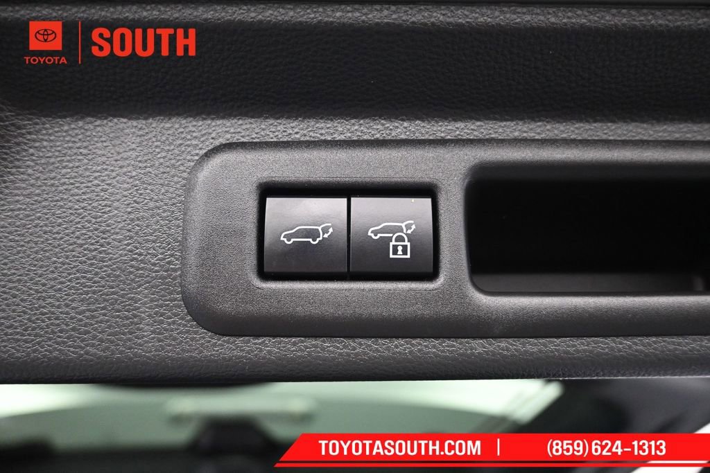 Used 2024 Toyota Sequoia Limited w/ Tow Technology Package AWD/4WD image 35