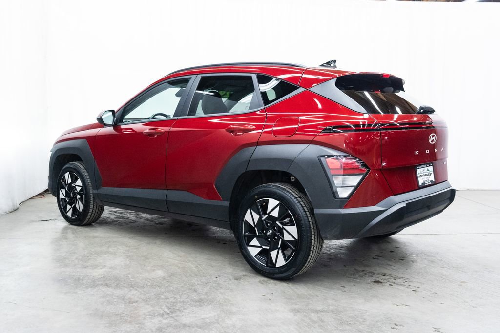 Used 2024 Hyundai Kona SEL image 4