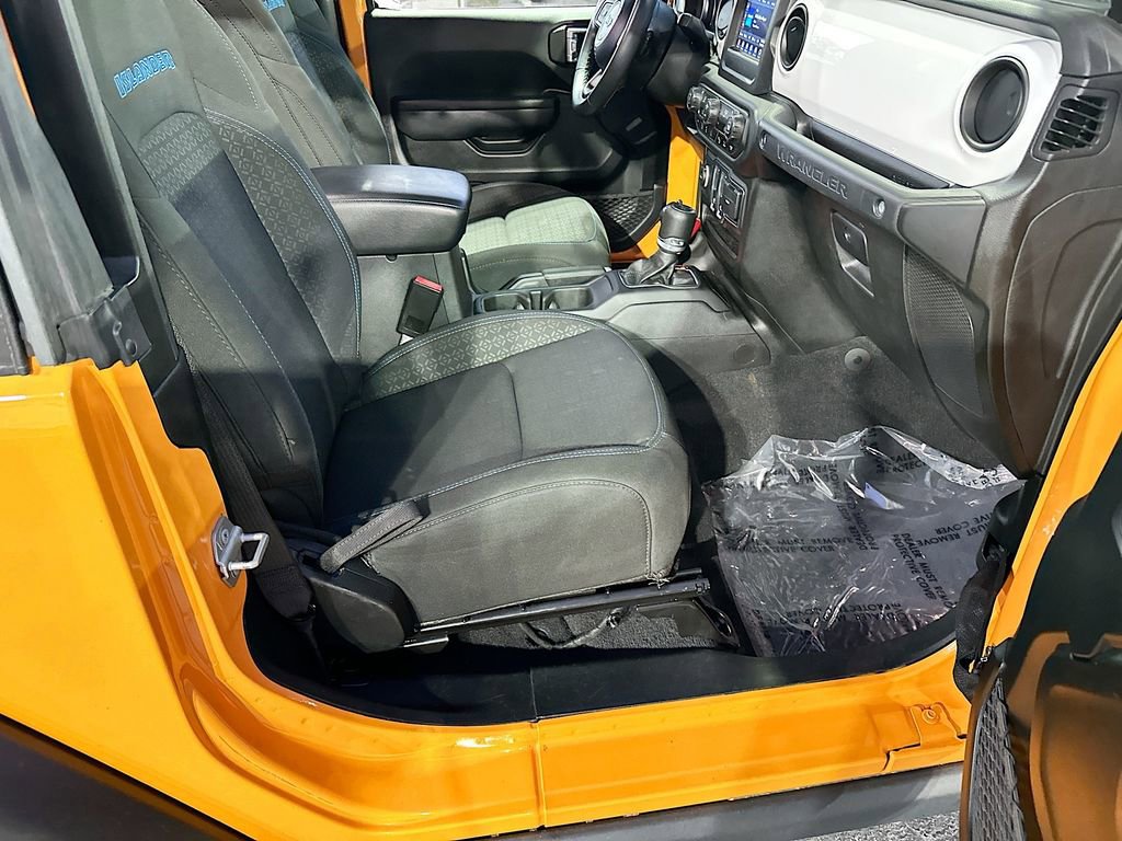Used 2021 Jeep Wrangler Islander image 35