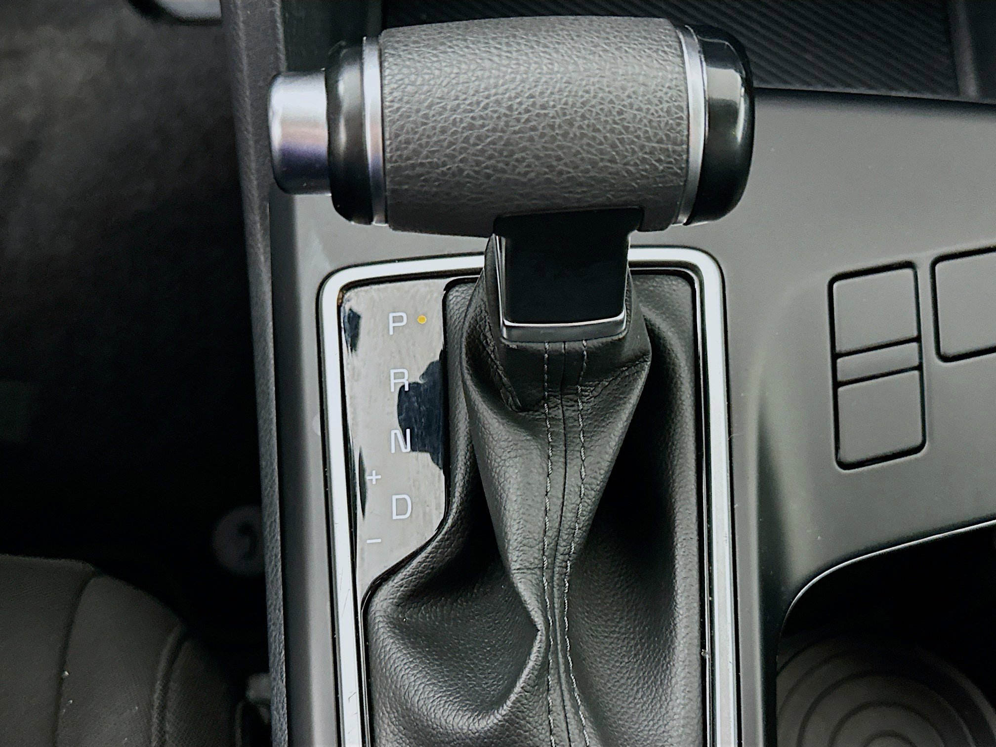 Used 2024 Kia Sportage LX image 24