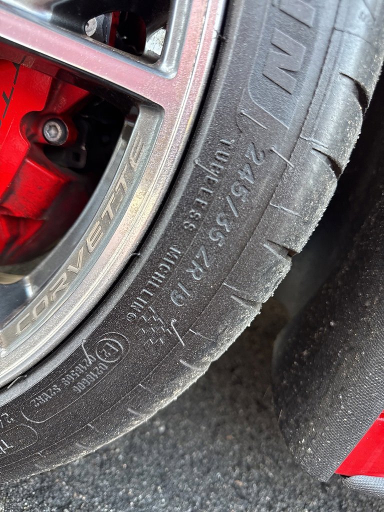 Used 2024 Chevrolet Corvette Stingray Premium Cpe w/ 3LT image 34