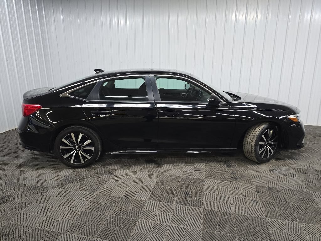Used 2023 Honda Civic EX image 2
