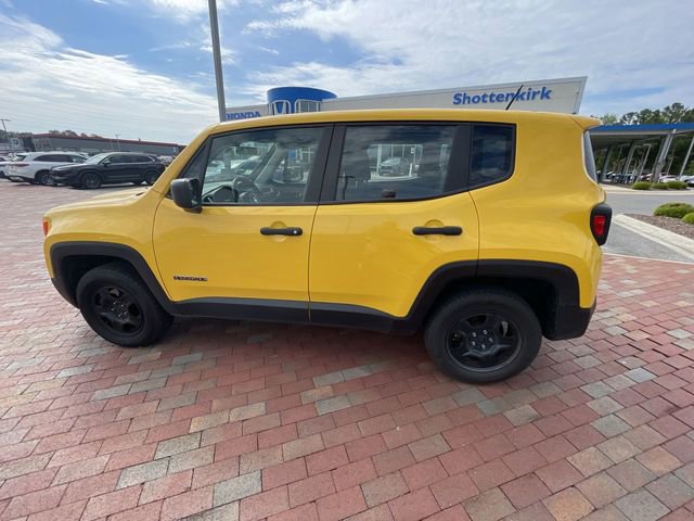 Used 2018 Jeep Renegade Sport w/ Power & Air Group image 14